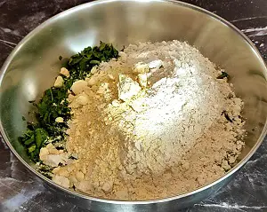 Methi Thepla Recipe | मेथी थेपला | Methi Paratha Methi Thepla Recipe | मेथी थेपला | Methi Paratha https://thespicycafe.com/wp-content/uploads/2023/12/1-methi-thepla-gujarati-breakfast-dish-vegan-vegetarian-fenugreek-paratha-easy-quick-simple-no-onion-no-garlic-satvik-Indian-recipe-lunch-dinner-brunch-snacks-.png https://thespicycafe.com/methi-thepla-recipe/