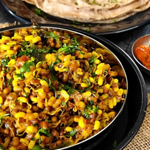 Matki Chi Usal | Dry Matki Sabji For Tiffin matki usal maharashtrian dry matki chi usal sabji vegan vegetarian protein-rich easy quick simple Indian lunch dinner breakfast misal pav